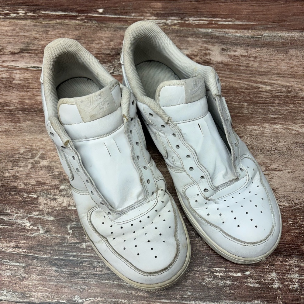 Nike | Air Force Ones 1 '07 Low Leather WhiteCW2288-111 Sneakers Shoes, Size 10